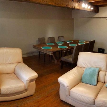 Grand Appartement Idealement Situe 7 Places Desvres Dış mekan fotoğraf