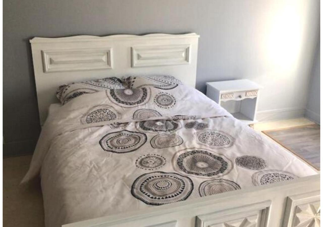Grand Appartement Idealement Situe 7 Places Desvres Dış mekan fotoğraf